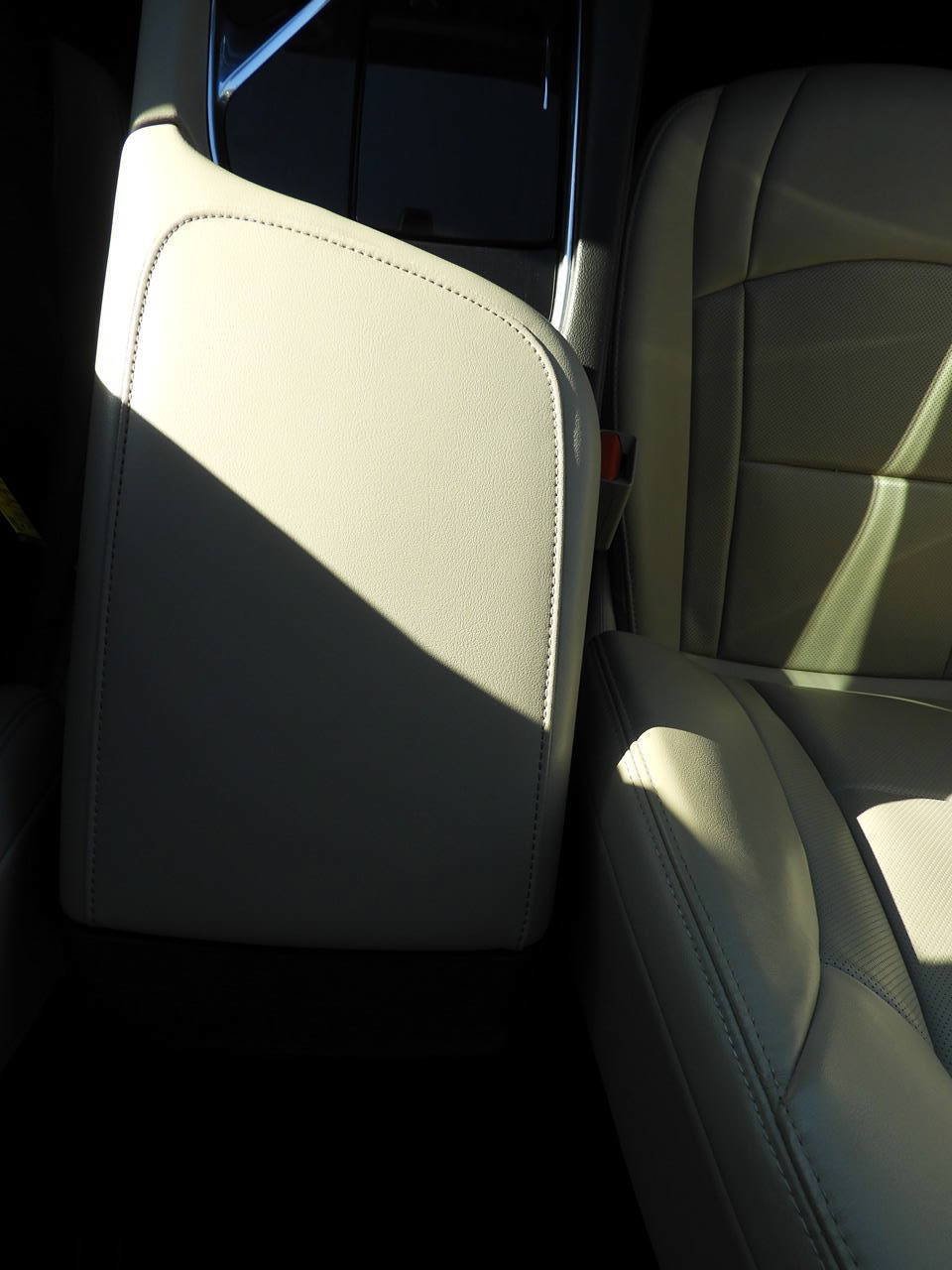 Used 2019 Buick Enclave Essence w/ Trailering Package, 5000 lbs. FWD image 50