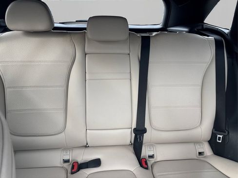 Used 2023 Mercedes-Benz GLC 300 image 20