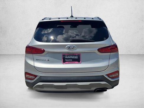 Used 2019 Hyundai Santa Fe SE FWD image 7