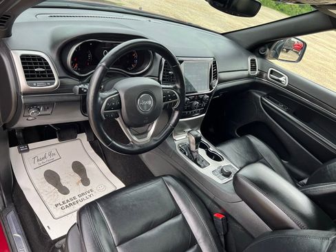 Used 2022 Jeep Grand Cherokee Limited image 25