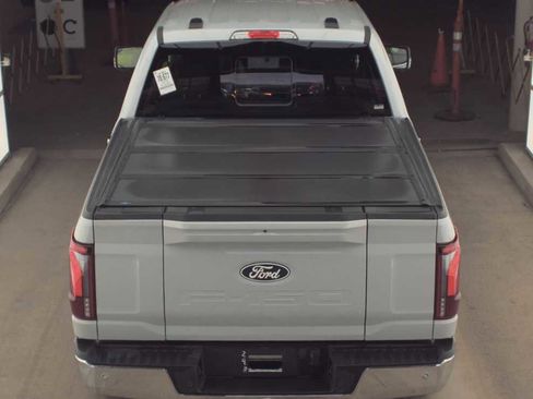 Used 2025 Ford F150 Lariat w/ Equipment Group 501A Mid image 8