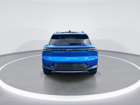 Used 2025 Chevrolet Equinox EV LT w/ Active Safety Package 3 AWD/4WD image 8