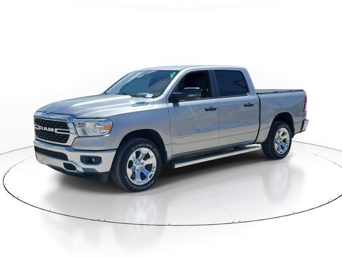Used 2023 RAM 1500 Big Horn AWD/4WD image 3