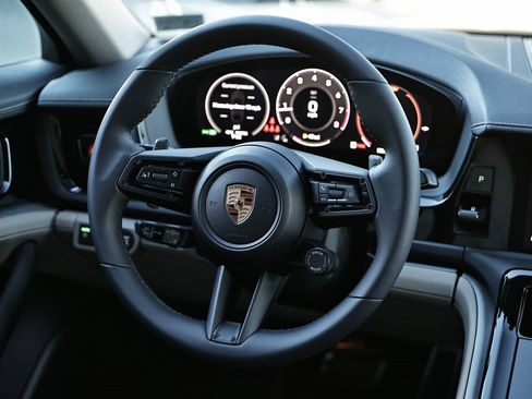 New 2026 Porsche Panamera 4 image 29