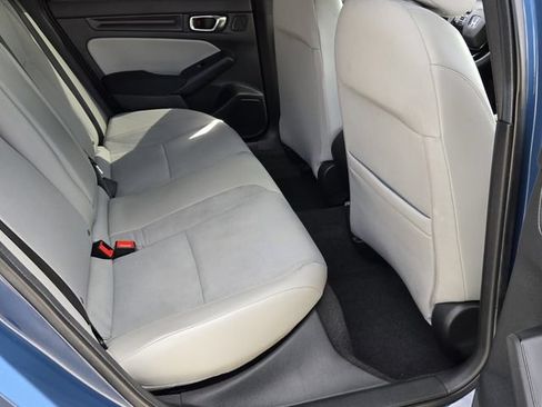 Used 2025 Honda Civic Sport image 15