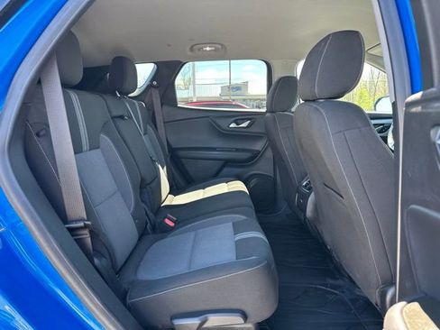 Used 2024 Chevrolet Blazer LT w/ Convenience Package image 11