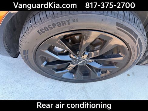 Certified 2023 Kia Sorento SX FWD image 8