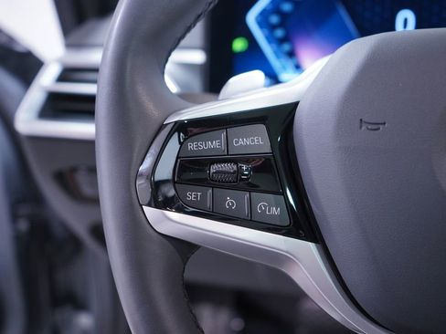 Used 2025 BMW 330i xDrive 330i xDrive image 20