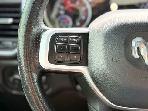 Used 2022 RAM 2500 Big Horn AWD/4WD image 29