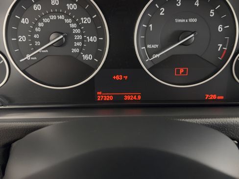 Used 2015 BMW 320i xDrive Sedan image 23