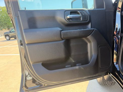 Used 2024 Chevrolet Silverado 2500 Custom w/ Custom Value Package AWD/4WD image 20