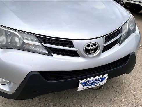 Used 2015 Toyota RAV4 Limited w/ Technology Package AWD/4WD image 33