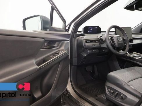Used 2026 Toyota bZ AWD/4WD image 8