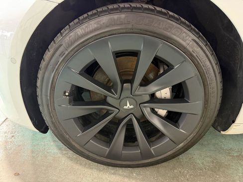 Used 2022 Tesla Model 3 Long Range image 7