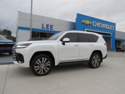 Used 2024 Lexus LX 600 4WD w/ Luxury Package