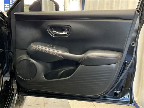 Used 2024 Honda HR-V Sport image 12