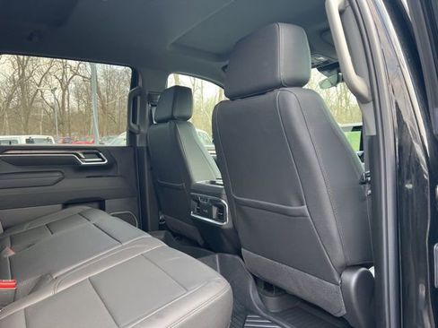 Used 2025 Chevrolet Silverado 2500 LTZ w/ LTZ Premium Package image 26