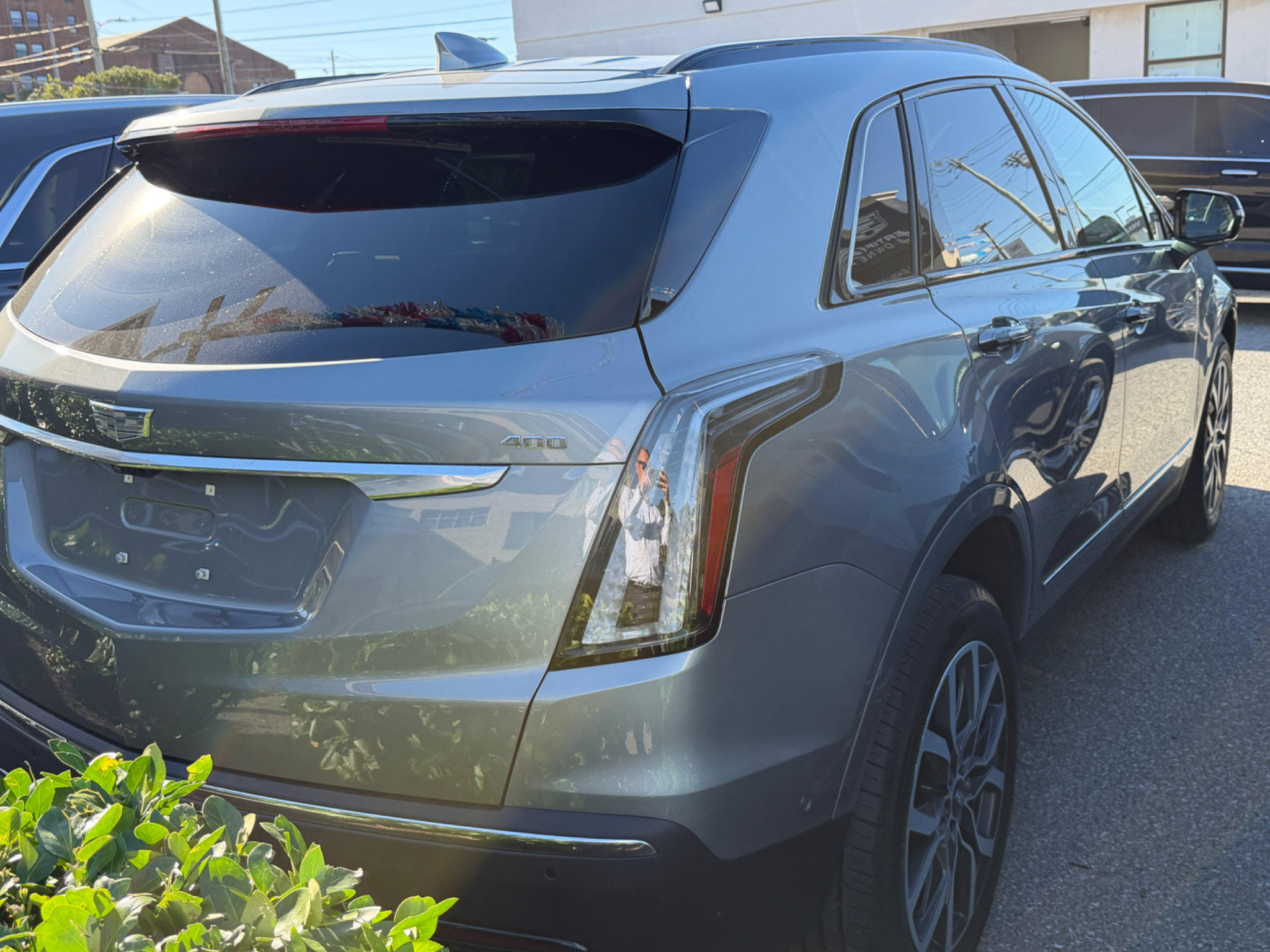 Used 2024 Cadillac XT5 Sportv w/ Technology Package AWD/4WD image 2