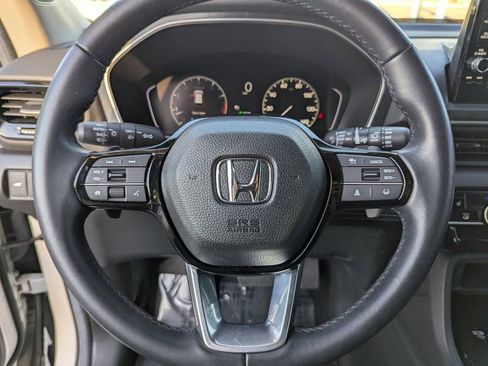 Used 2025 Honda Pilot Touring image 31