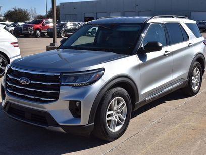 Used 2025 Ford Explorer Active w/ Active Comfort Package