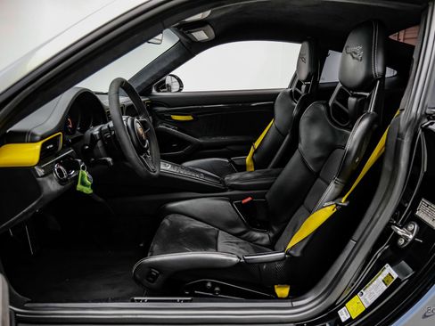 Used 2018 Porsche 911 GT2 RS w/ Weissach Package RWD image 47