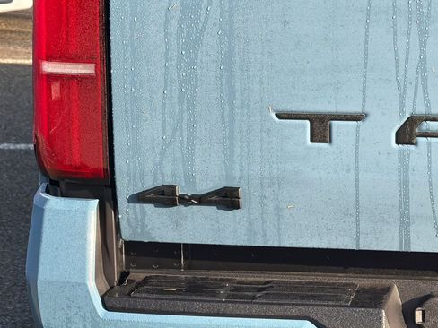 New 2026 Toyota Tacoma SR5 image 7