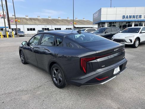 Used 2025 Kia K4 FWD image 5