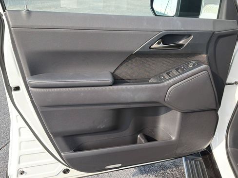 Used 2026 Lexus GX 550 w/ Accessory Package (2T) AWD/4WD image 17