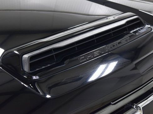 Used 2024 Chevrolet Silverado 2500 High Country w/ High Country Premium Package image 16