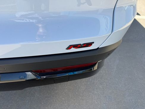 New 2026 Chevrolet Equinox RS image 4