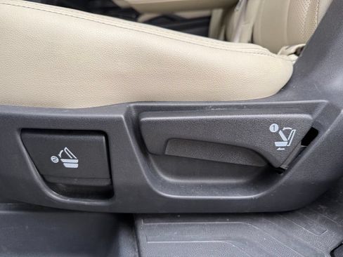 Used 2021 Subaru Ascent Limited w/ Technology Package AWD/4WD image 26