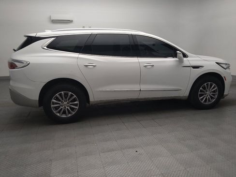 Used 2023 Buick Enclave Essence w/ Sound and Sites Package FWD image 10