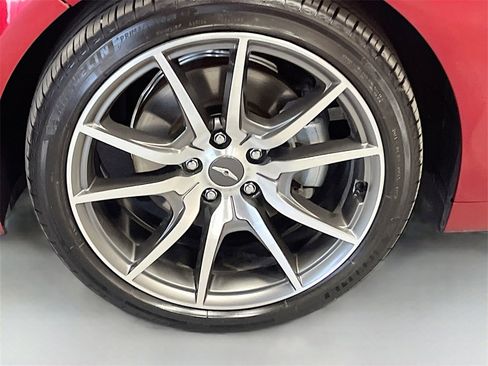 Used 2023 Genesis G70 2.0T image 32