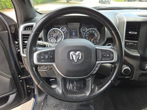 Used 2021 RAM 1500 Big Horn RWD image 31