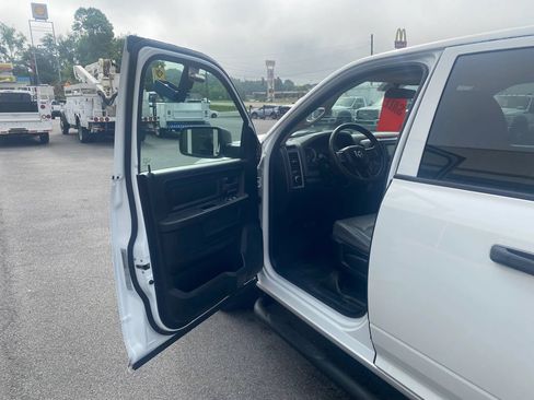 Used 2018 RAM 1500 Tradesman w/ Protection Group AWD/4WD image 8