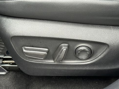 Used 2024 Toyota Grand Highlander XLE image 20