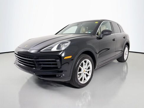 Certified 2019 Porsche Cayenne AWD/4WD image 1