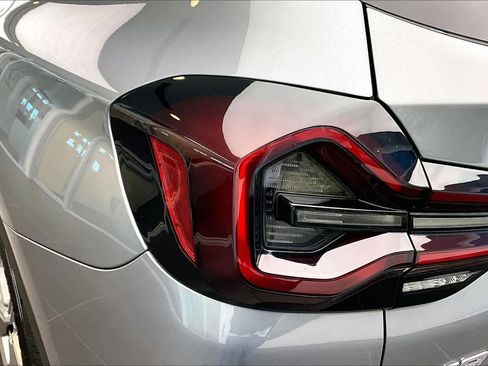 Used 2024 BMW X3 xDrive30i w/ Parking Assistance Package image 27