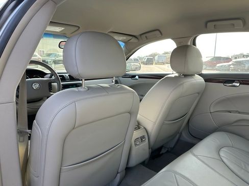 Used 2008 Buick Lucerne CXL w/ Driver Confidence Package image 21