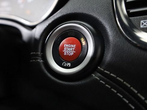 Used 2019 Dodge Durango SRT w/ Premium Interior Group image 34