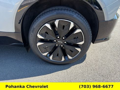 Certified 2024 Chevrolet Blazer EV RS AWD/4WD image 32