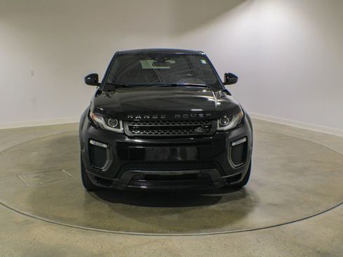 Used 2019 Land Rover Range Rover Evoque Landmark Edition AWD/4WD image 8