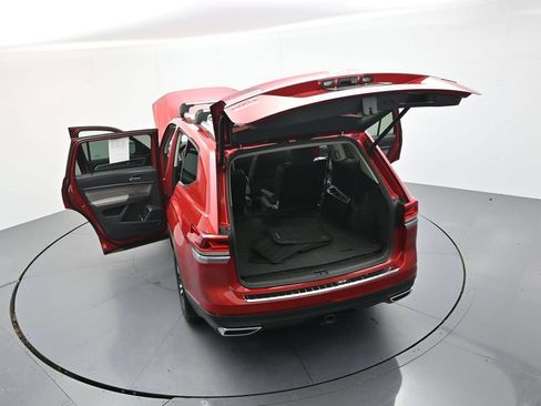 Used 2023 Volkswagen Atlas SEL AWD/4WD image 27