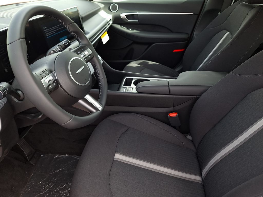 New 2026 Hyundai Sonata SEL FWD image 10