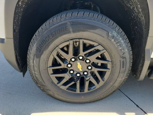 New 2026 Chevrolet Silverado EV LT AWD/4WD image 37