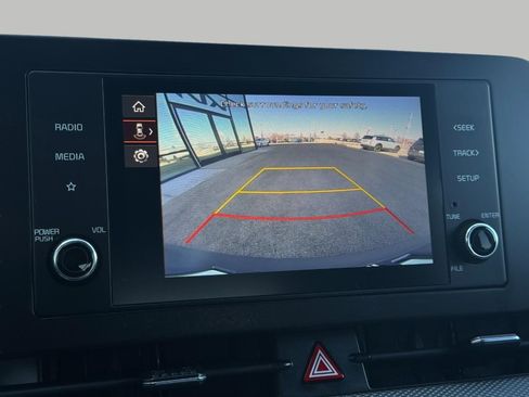 Certified 2025 Kia Sportage LX image 35