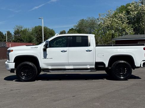 Used 2021 Chevrolet Silverado 3500 High Country w/ Technology Package AWD/4WD image 7