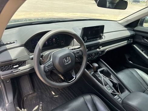 Used 2023 Honda Accord EX image 4