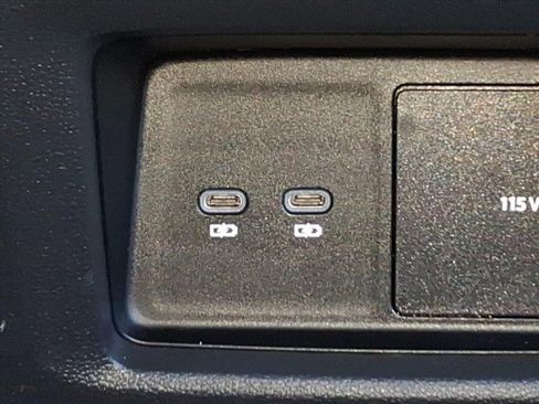 Certified 2024 Volkswagen Atlas Cross Sport SEL Premium R-Line image 10