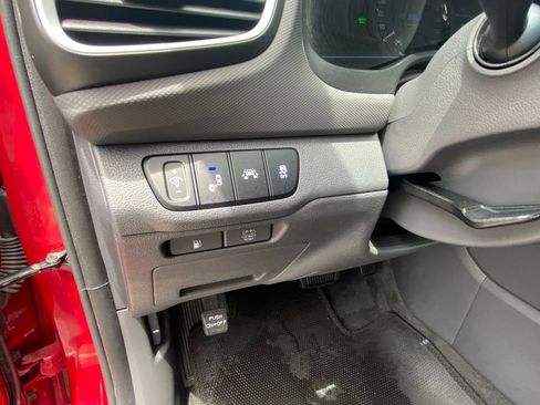 Used 2019 Hyundai Ioniq Limited w/ Ultimate Package 02 FWD image 12